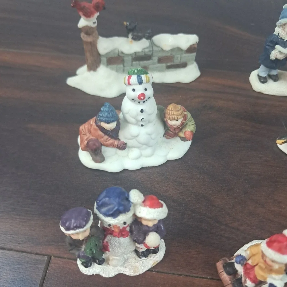 Mixed Lot Christmas Mini Village Figures Snowman Sleigh  Kids Carolers Birds